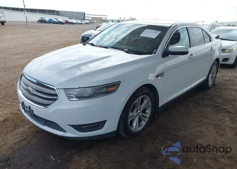 2015 Ford Taurus Sel z USA, uszkodzony, nr VIN 1FAHP2E90FG190115